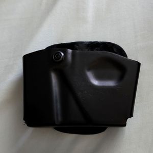 HANDCUFF HOLSTER FOR GLOCK 17/22
